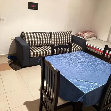 Appartament Me Qera Apartament *